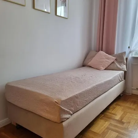 Apartament Dworzec Pkp *