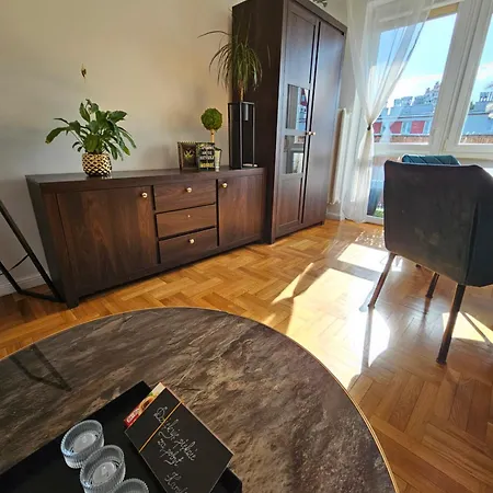 Dworzec Pkp Apartment *