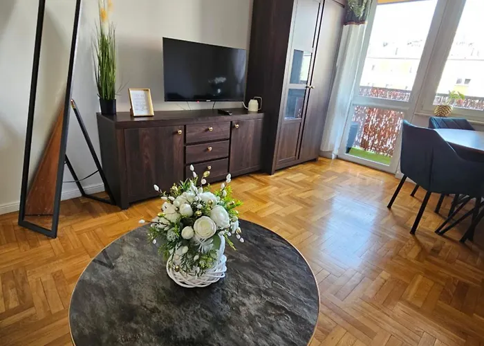 Dworzec Pkp Apartment *